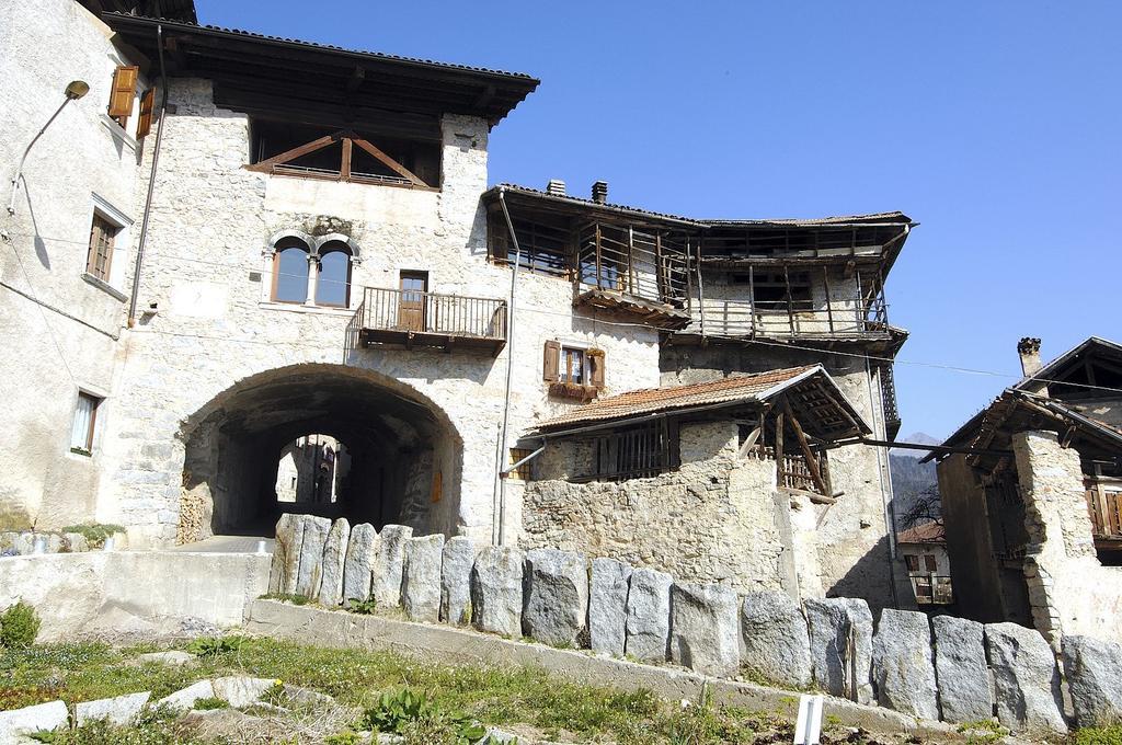 Residenza Casale Aparthotel Ponte delle Arche Exteriör bild
